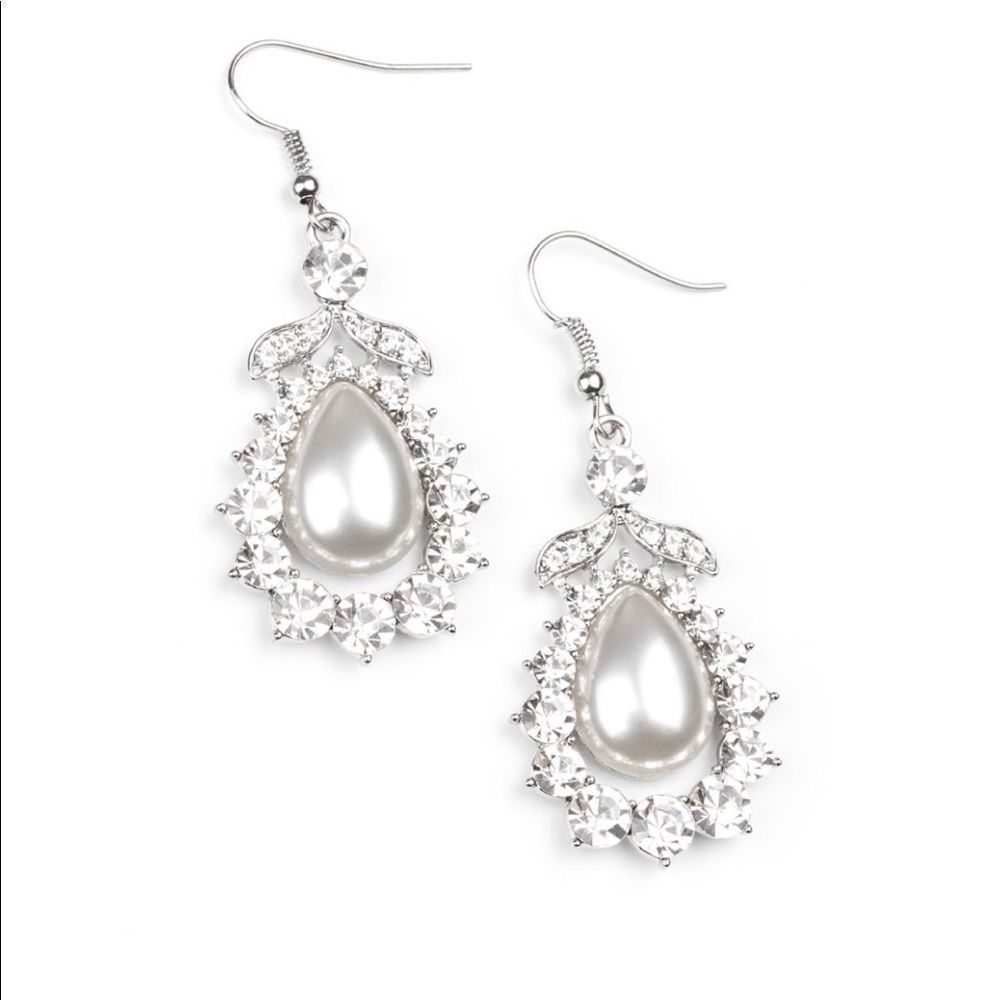 White Rhinestones Pearl Earrings